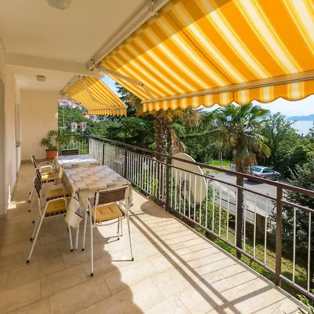 Apartment Antony 1 *