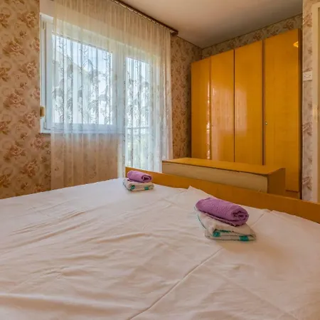 Apartment Apartment Antony 1 Crikvenica