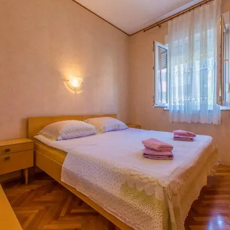 Apartment Apartment Antony 1 Crikvenica